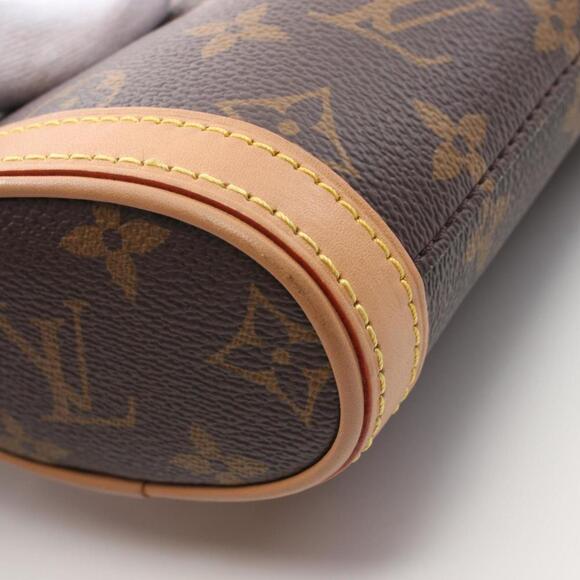 LOUIS VUITTON Brown Monogram Leather Shoulder Bag - Picture 7 of 9